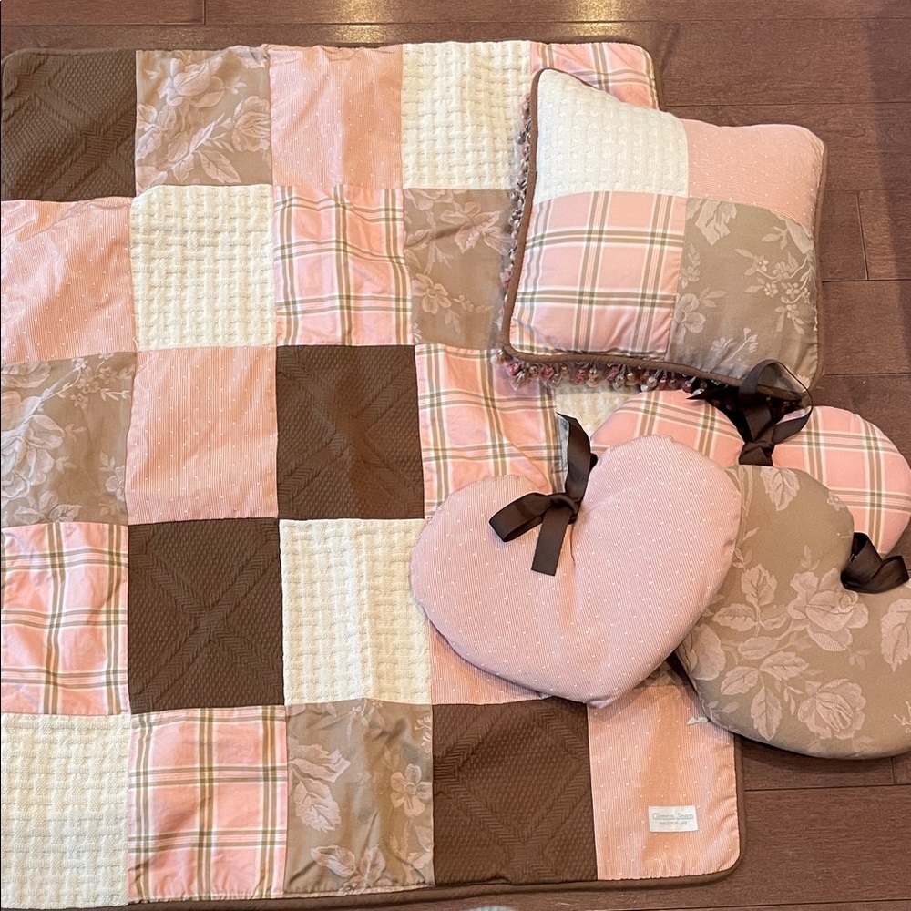 Glenna Jean Cozy Patchwork Bedding Set in Pink and Brown